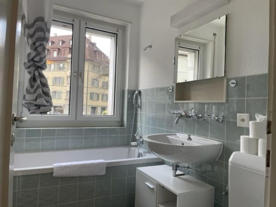 ציריך Cozy, Sunny, City Center 1 Bedroom Flat מראה חיצוני תמונה